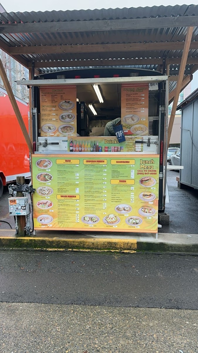 Chopollos Mexican Food Cart
