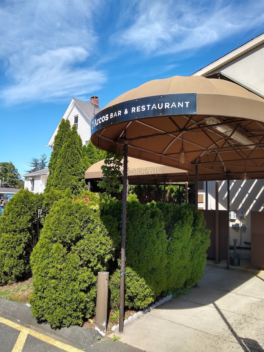 D'Arcos Bar and Restaurant