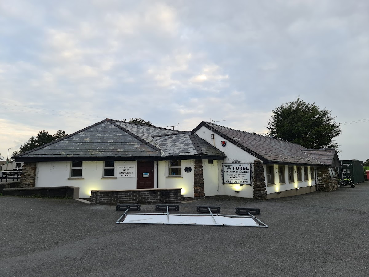 Firehouse Restaurant & Forge Motel