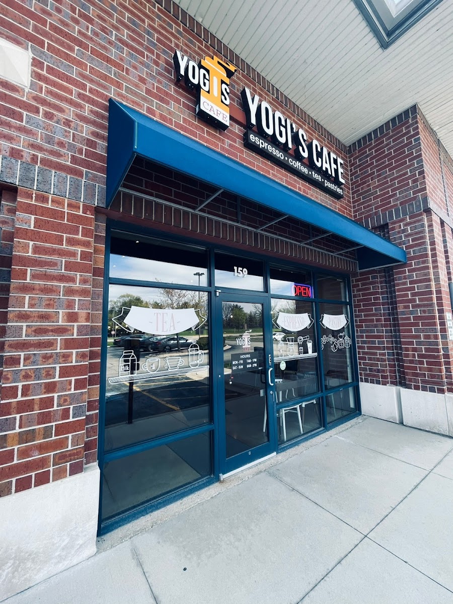 Yogi's Café