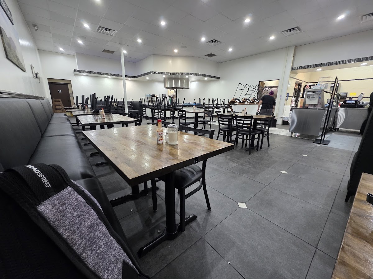 Pupuseria El Cerro Verde--Inglewood