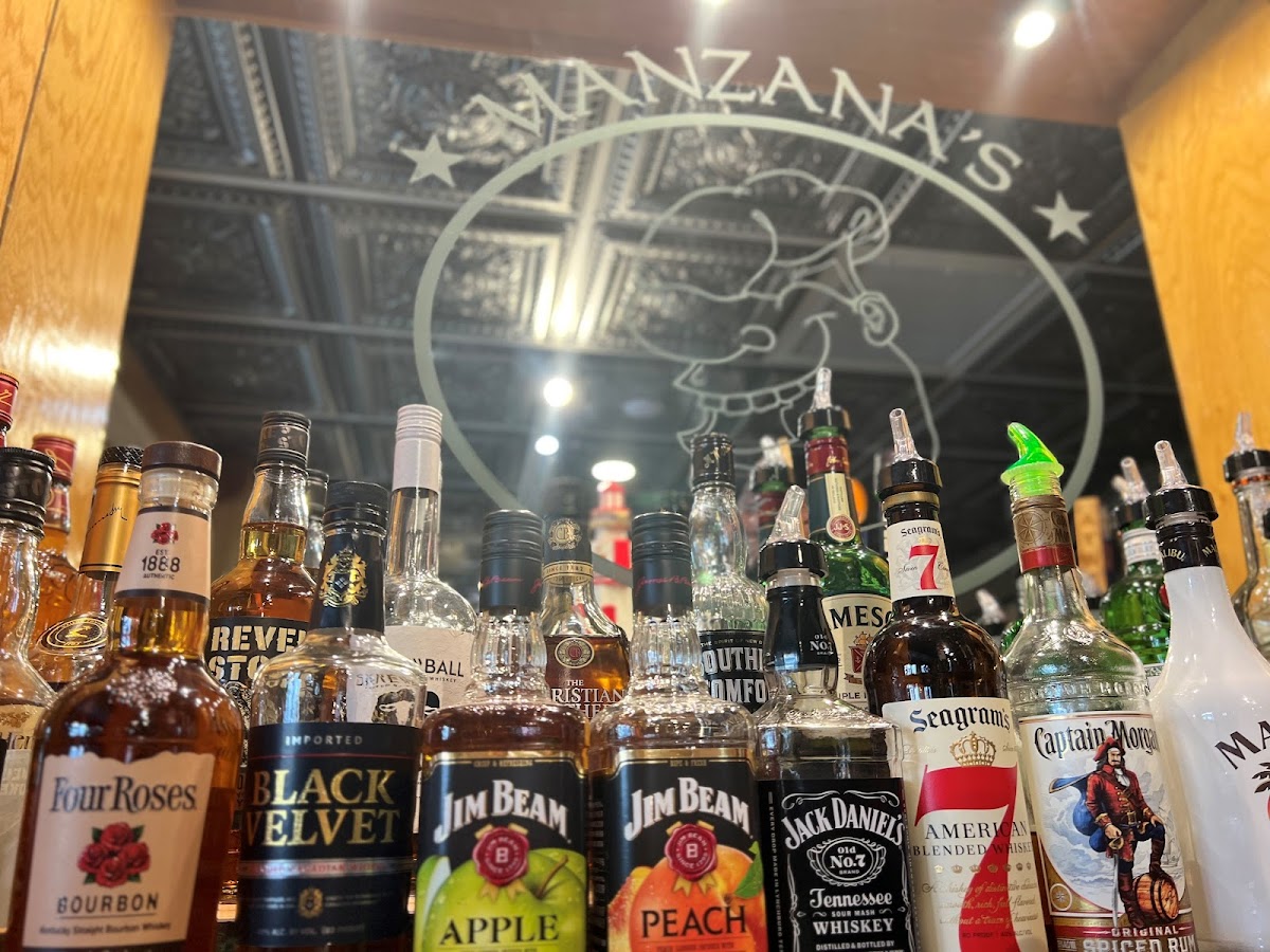 Manzana's Restaurant