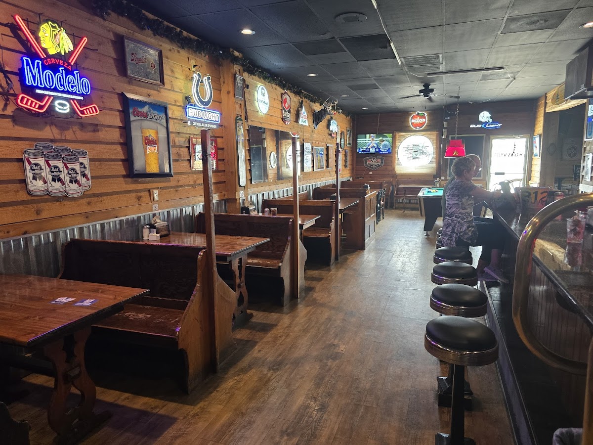 Wagon Wheel Tavern