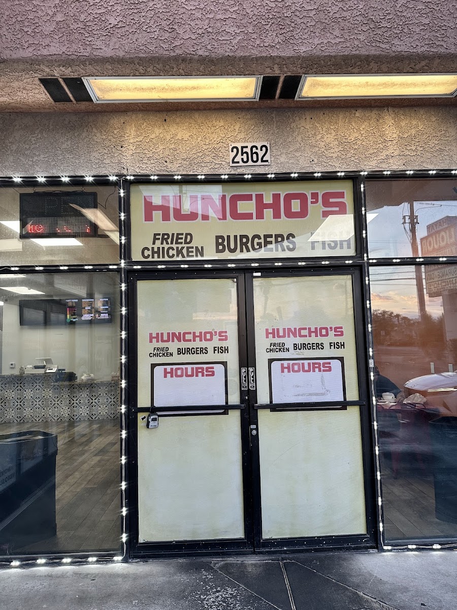 Huncho's Fried Chicken & Burgers