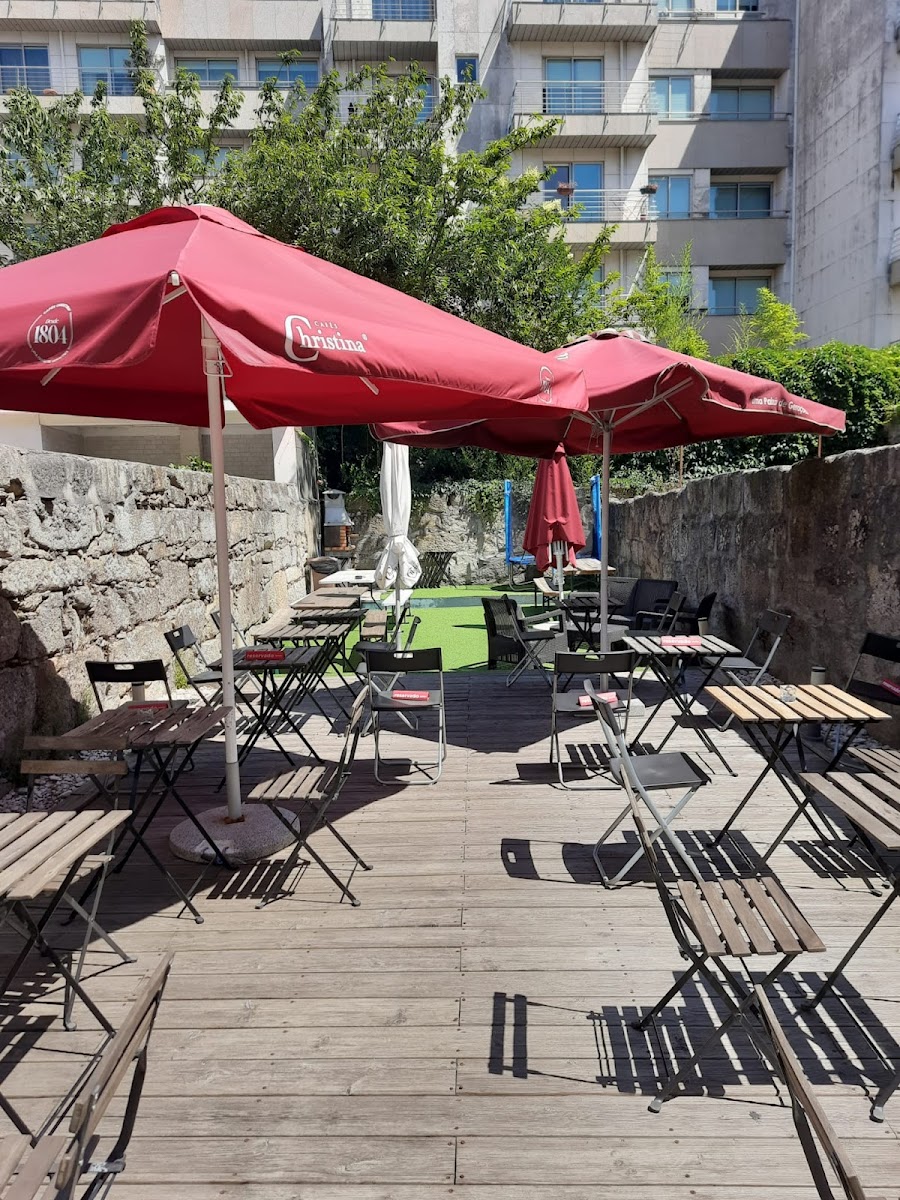 Porto dos Ribeiros Cafe e Restaurante