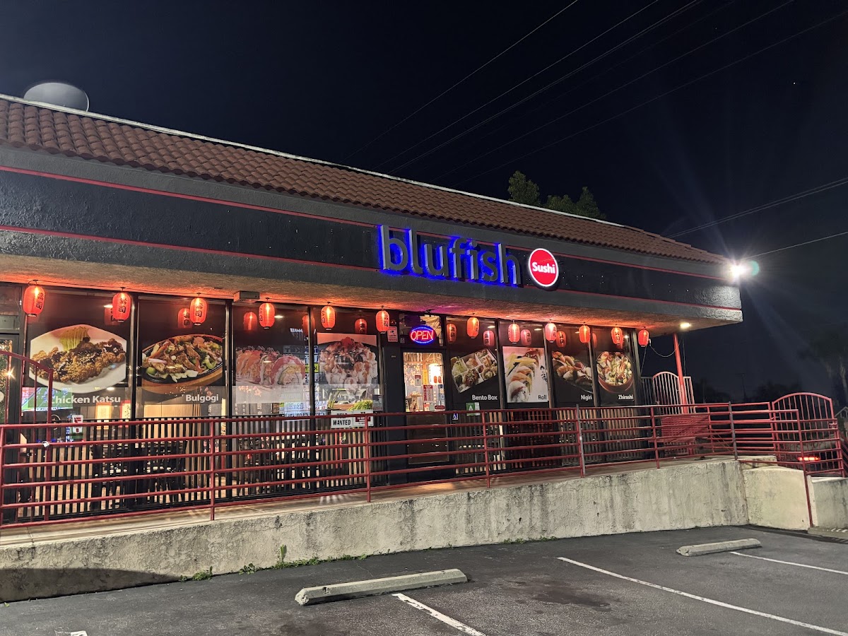 Blufish Sushi & Grill