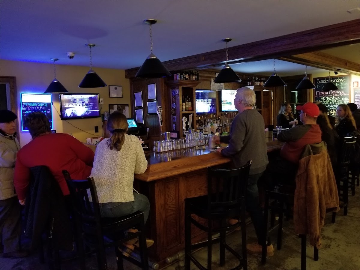 The Rock wall Pub & Grub