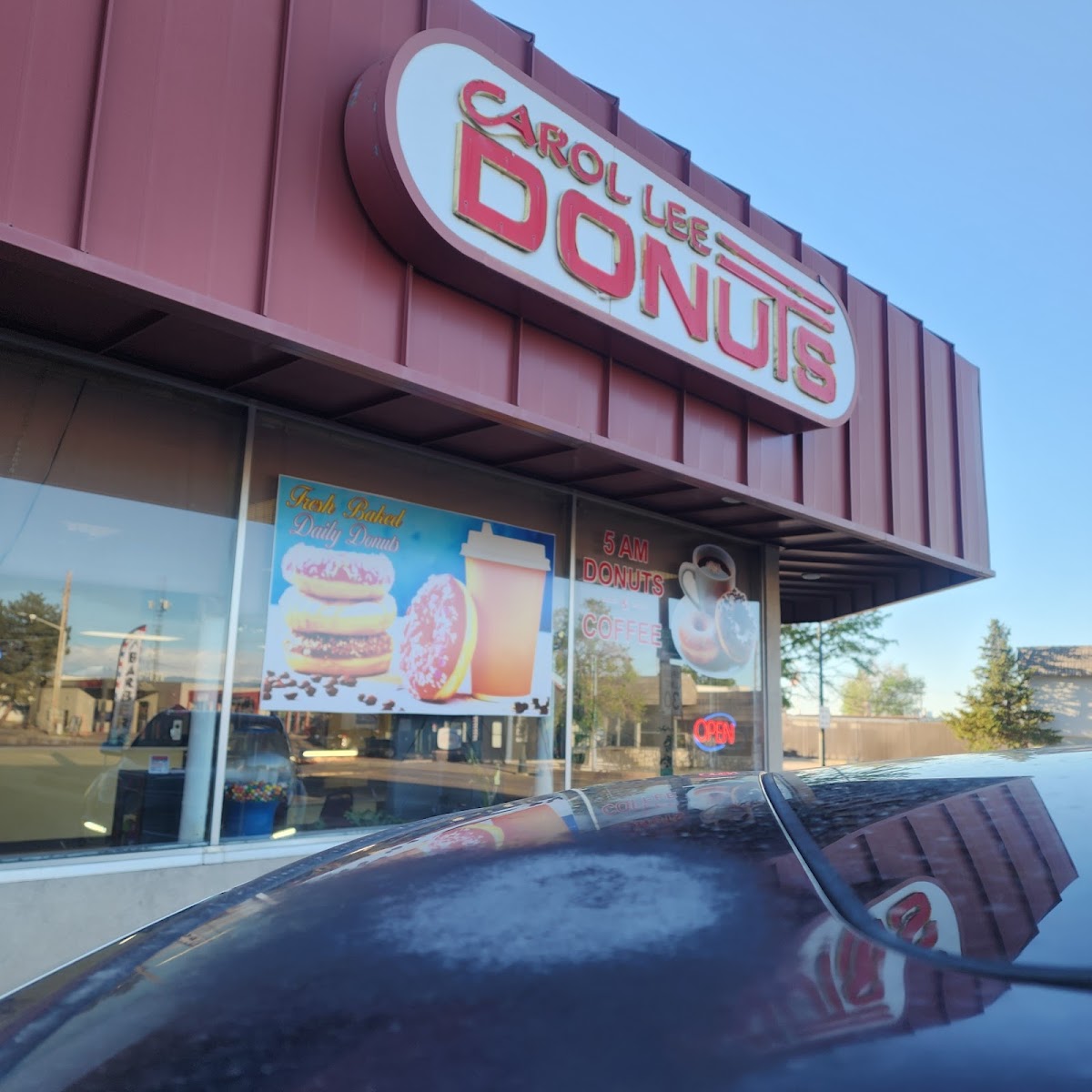 Carol Lee Donut Shop