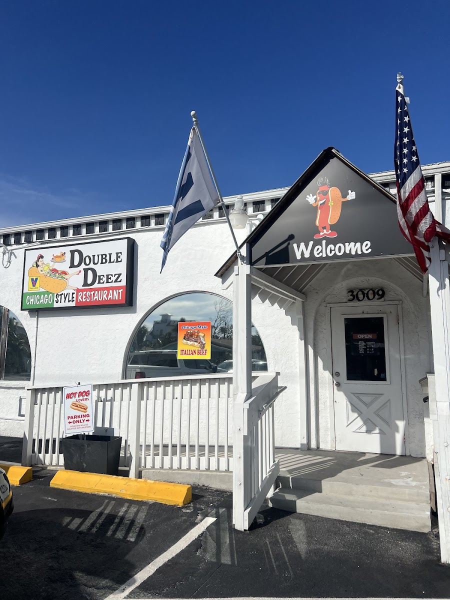 Double Deez Chicago Style Restaurant