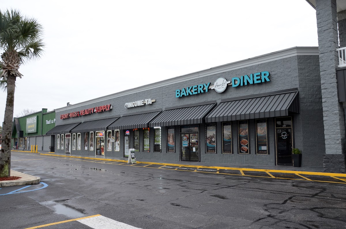 Annie Lee's Bakery & Diner