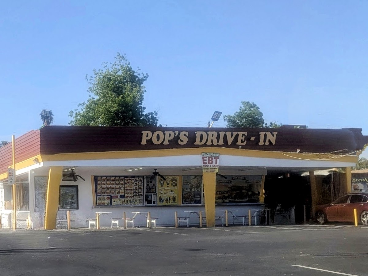 Pop's Drive-In