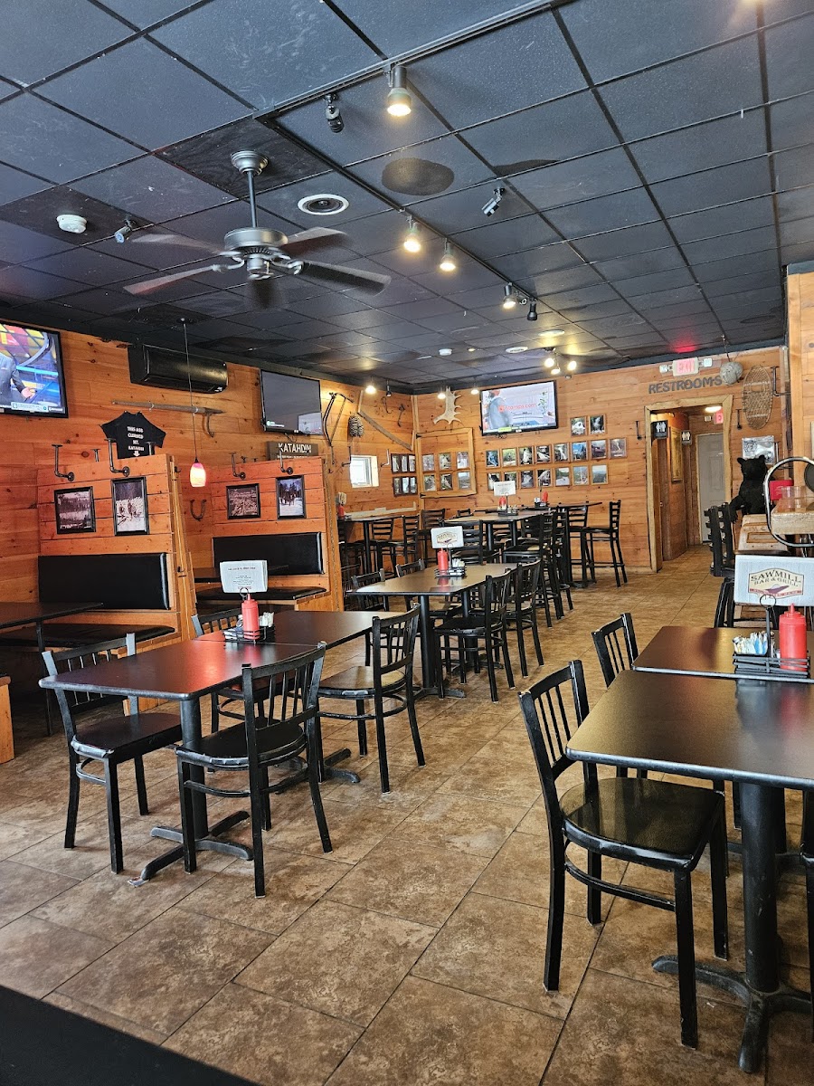 Sawmill Bar & Grill