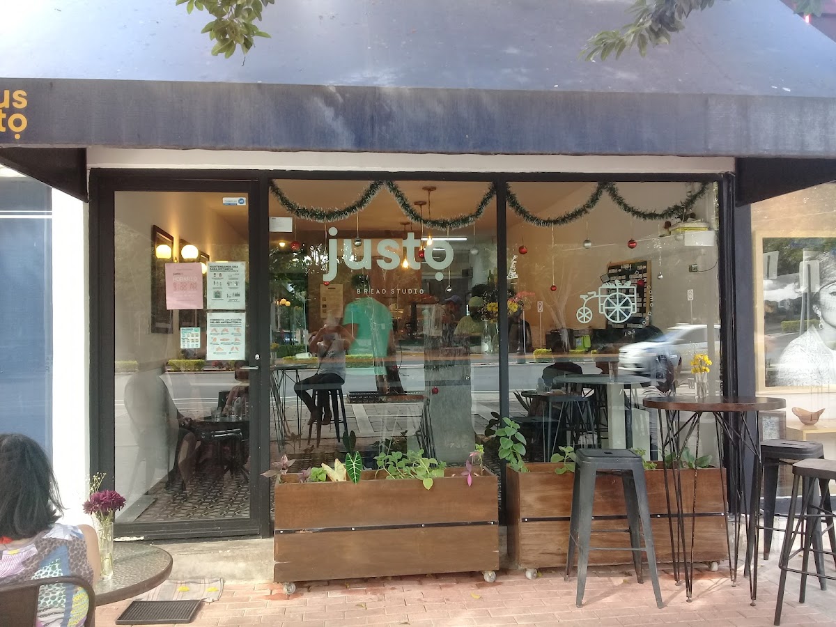 JUSTO Bread Studio