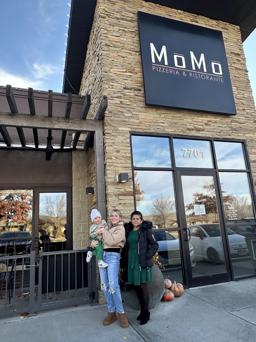 MōMō Pizzeria & Ristorante