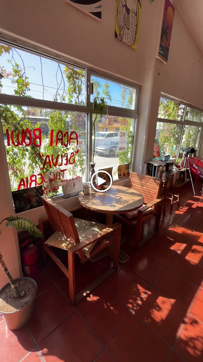 Tropical Kitchen Cabo