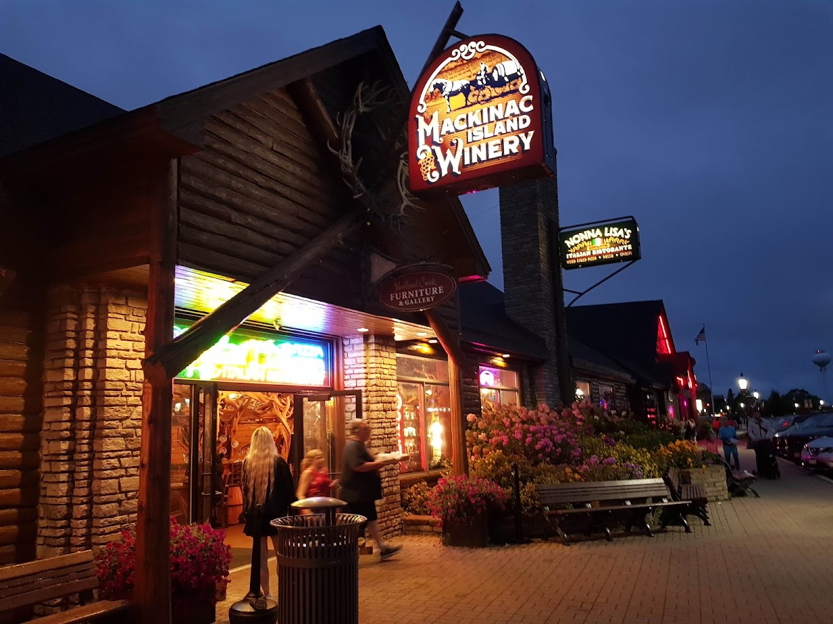 Nonna Lisa's Italian Restaurant