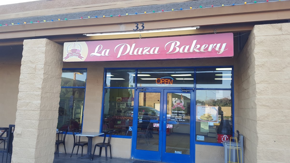 La Plaza Bakery