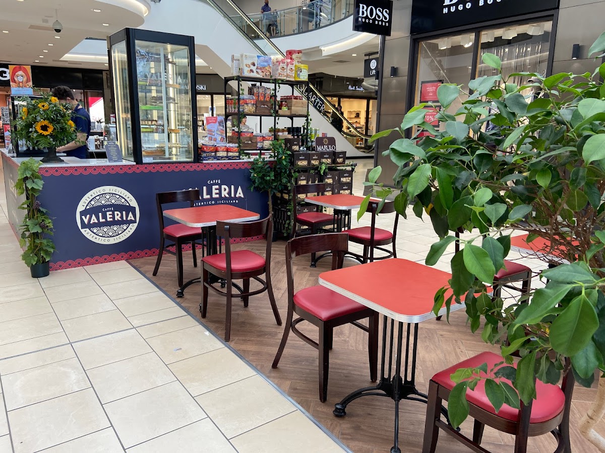 Caffé Valeria York Designer Outlet