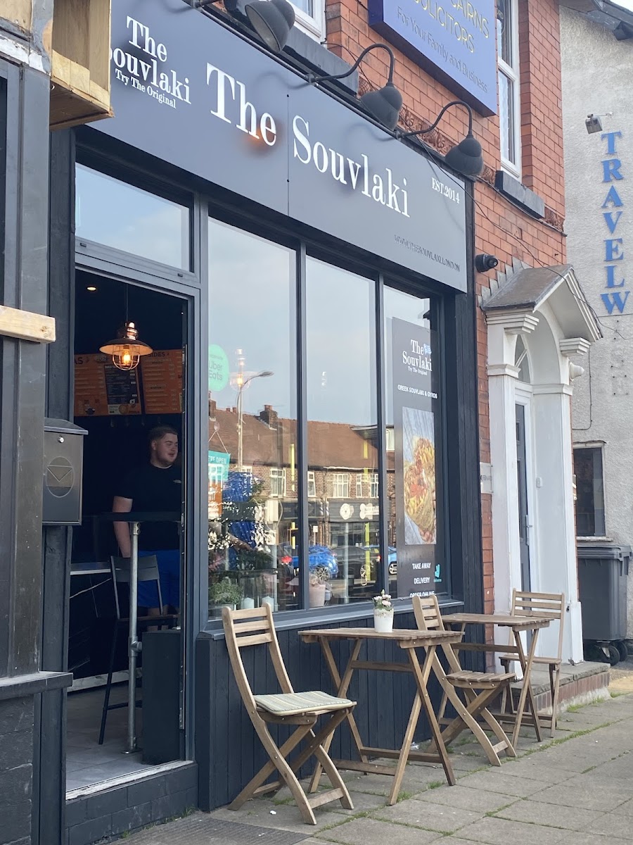 The Souvlaki & Pizzela Pizza Handforth