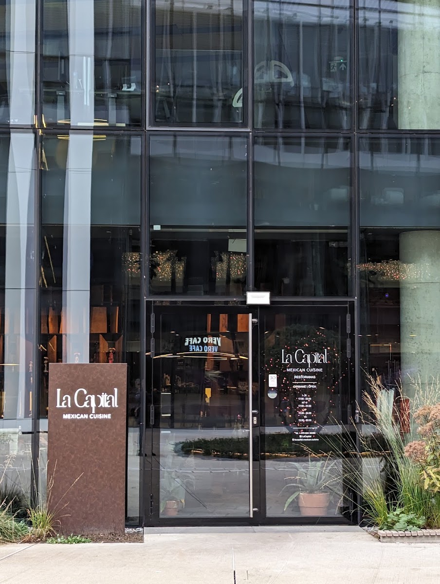 La Capital Mexican Cuisine