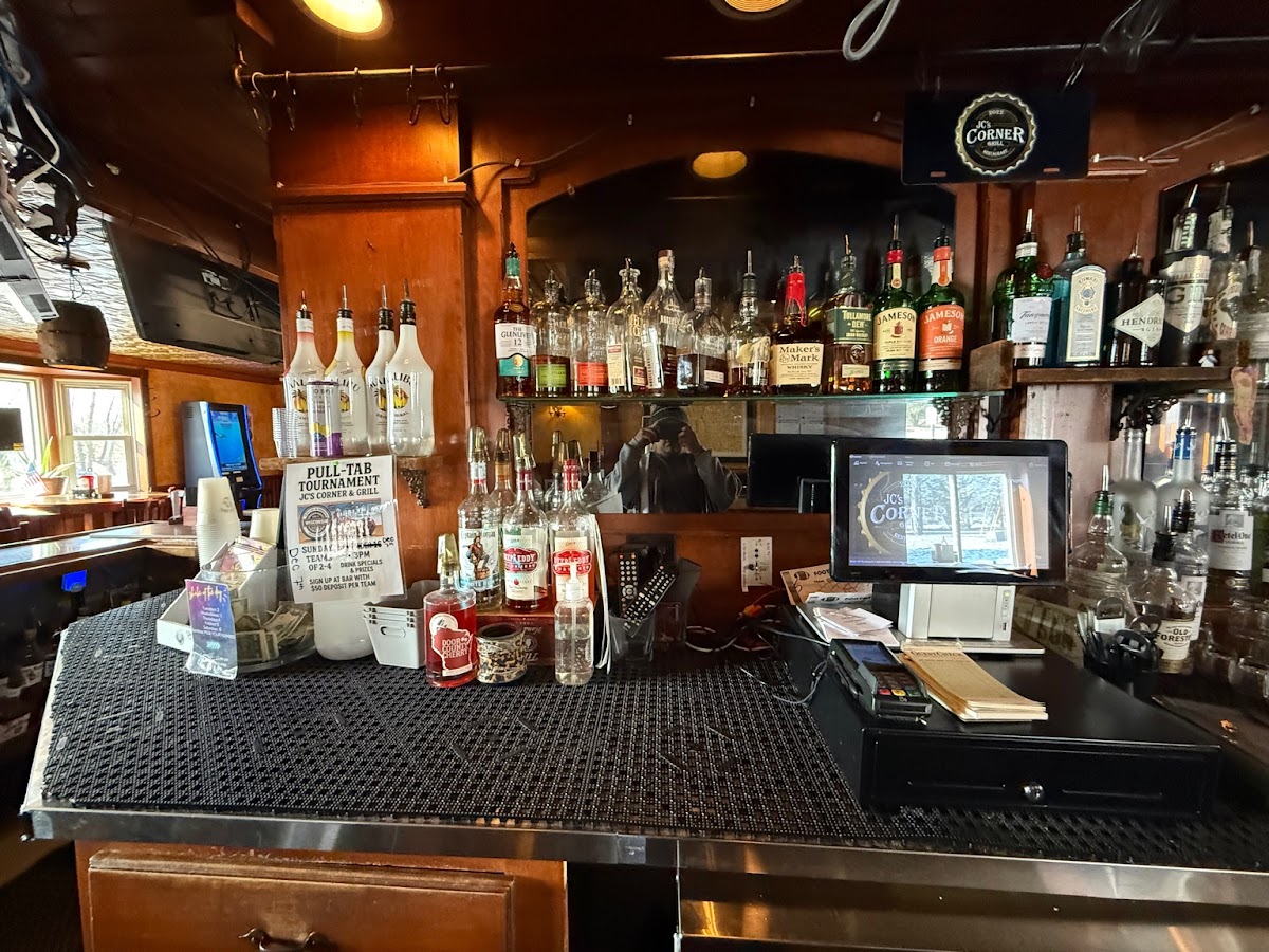 JC's Corner & Grill