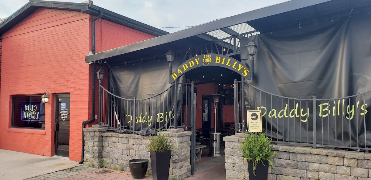 Daddy Billy's Restaurant & Bar