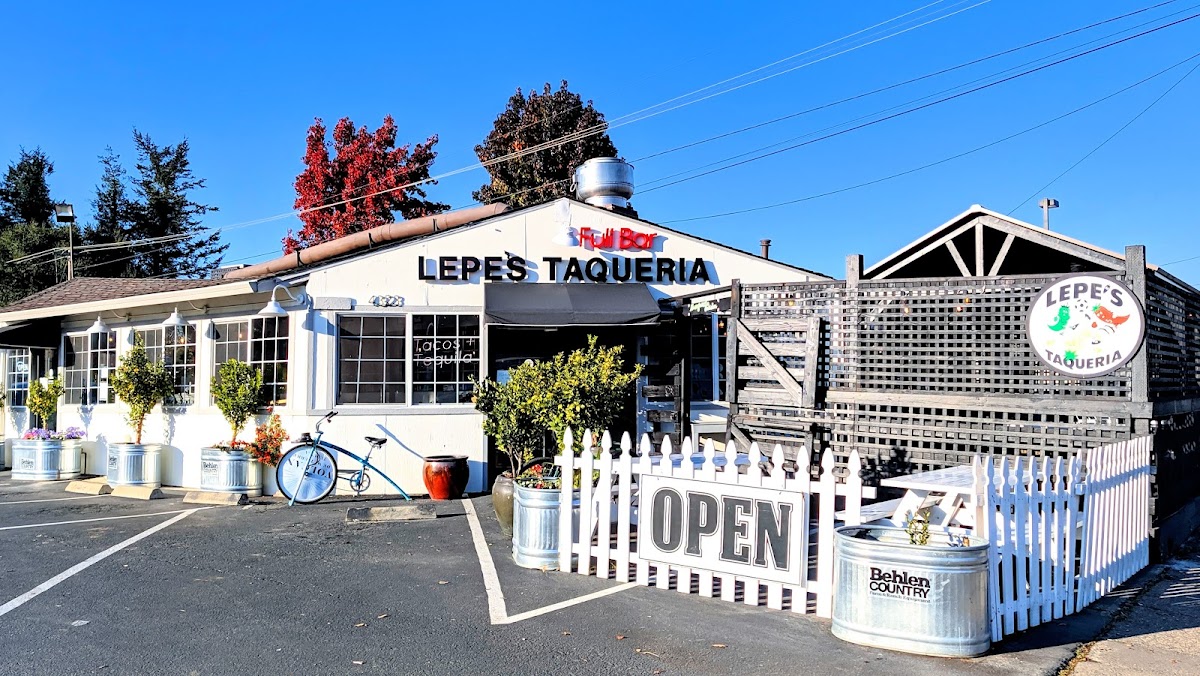 Lepe's Taqueria