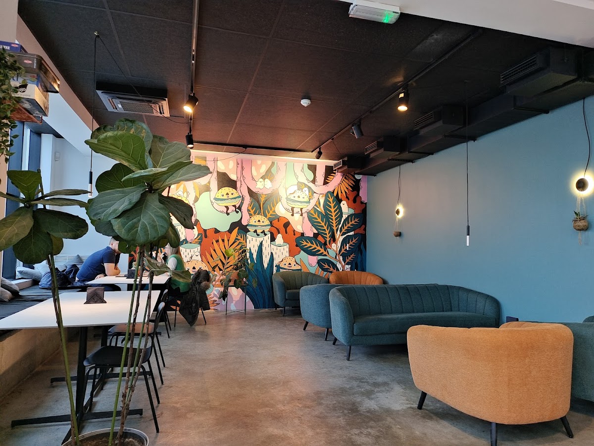 Viru Burger x Hobujaama