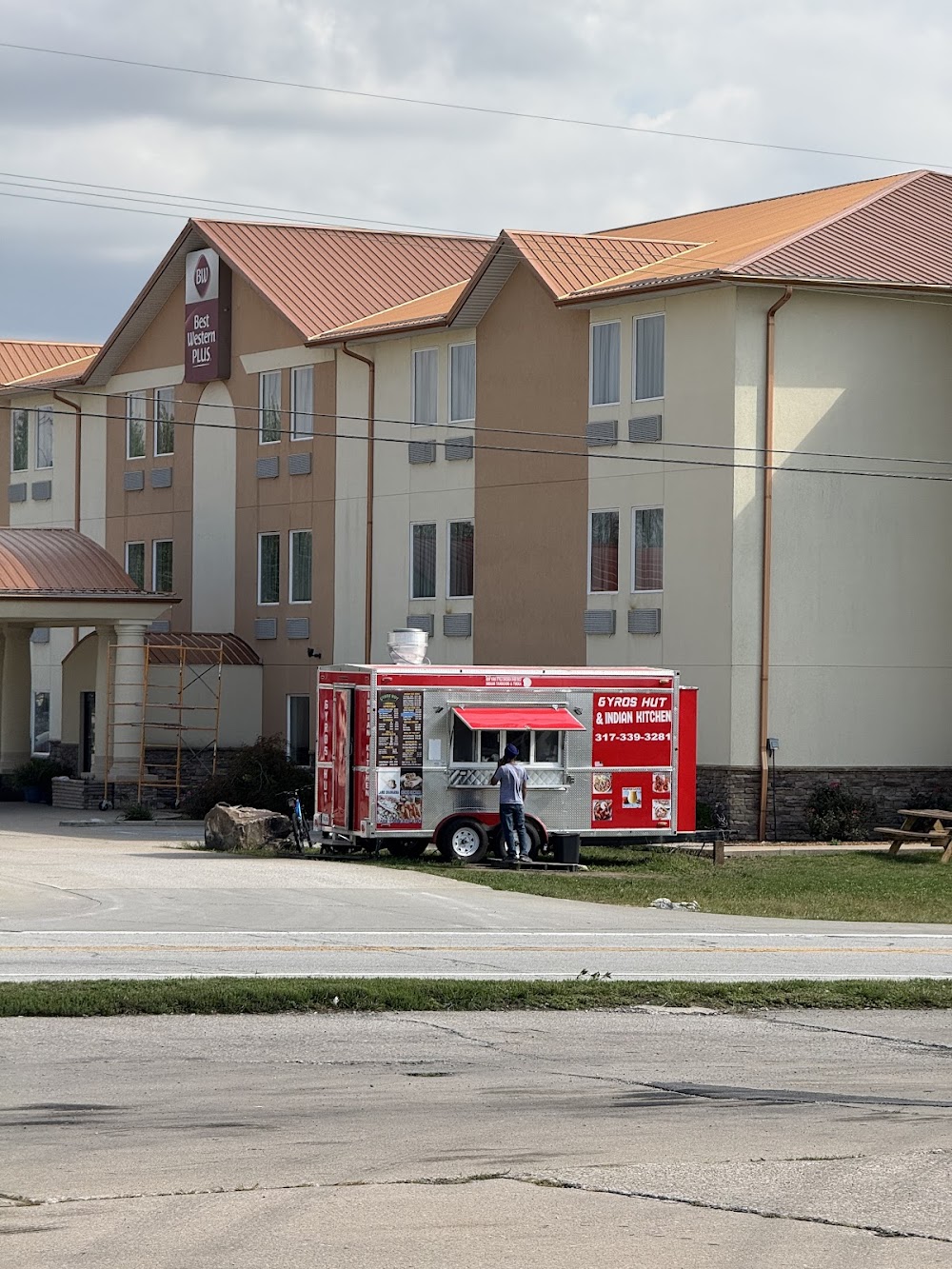 Gyros hut & Indian kitchen (Punjabi dhaba)