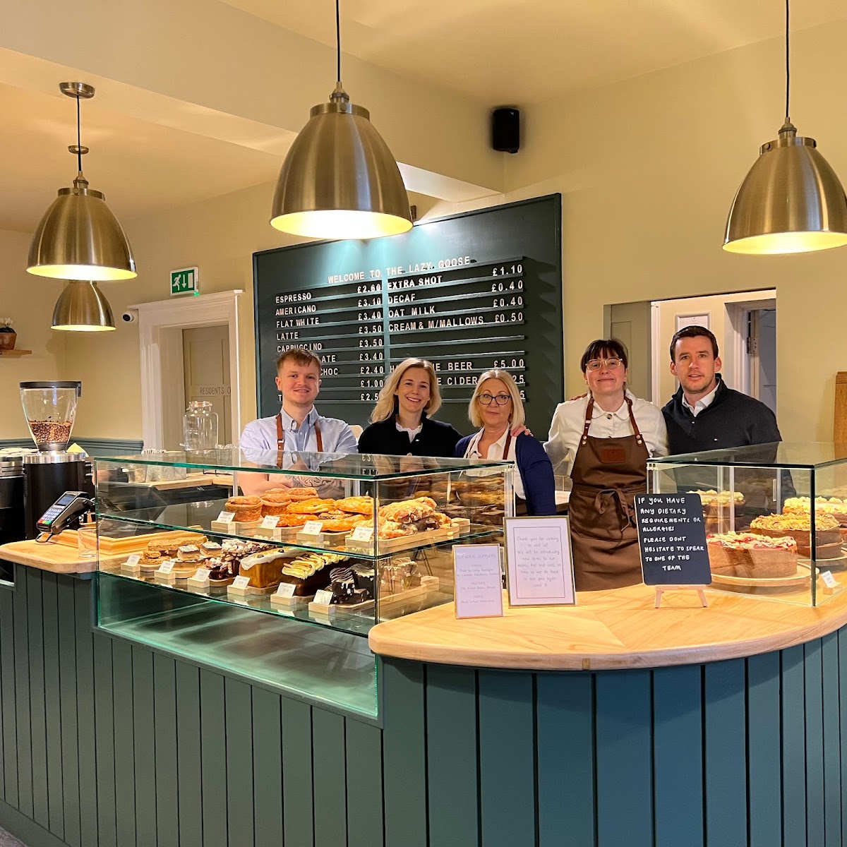 The Lazy Goose - Coffee House & Bedrooms