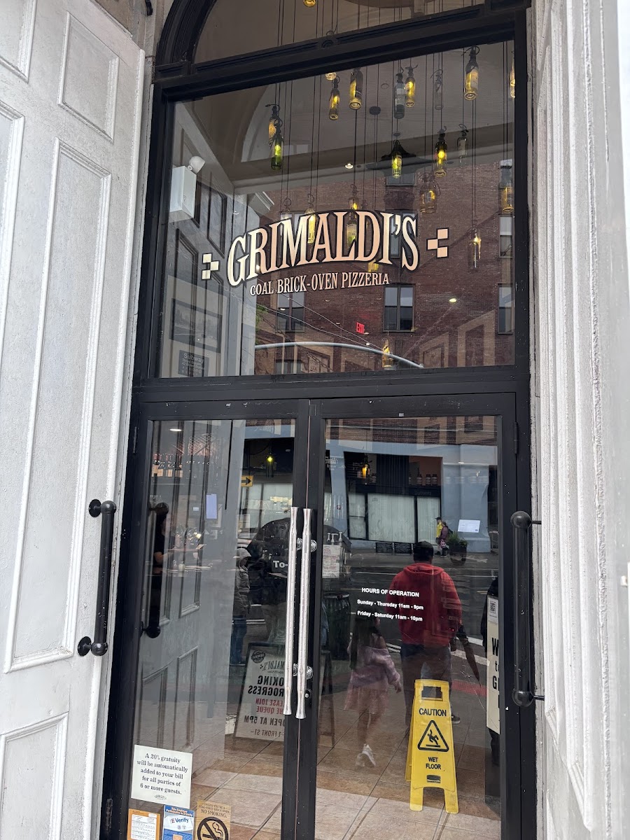 Grimaldi's Pizzeria