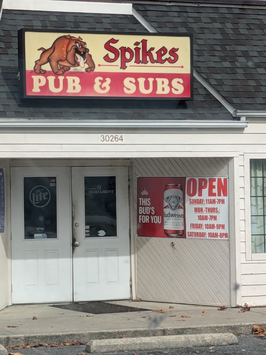Spikes Pub & Subs