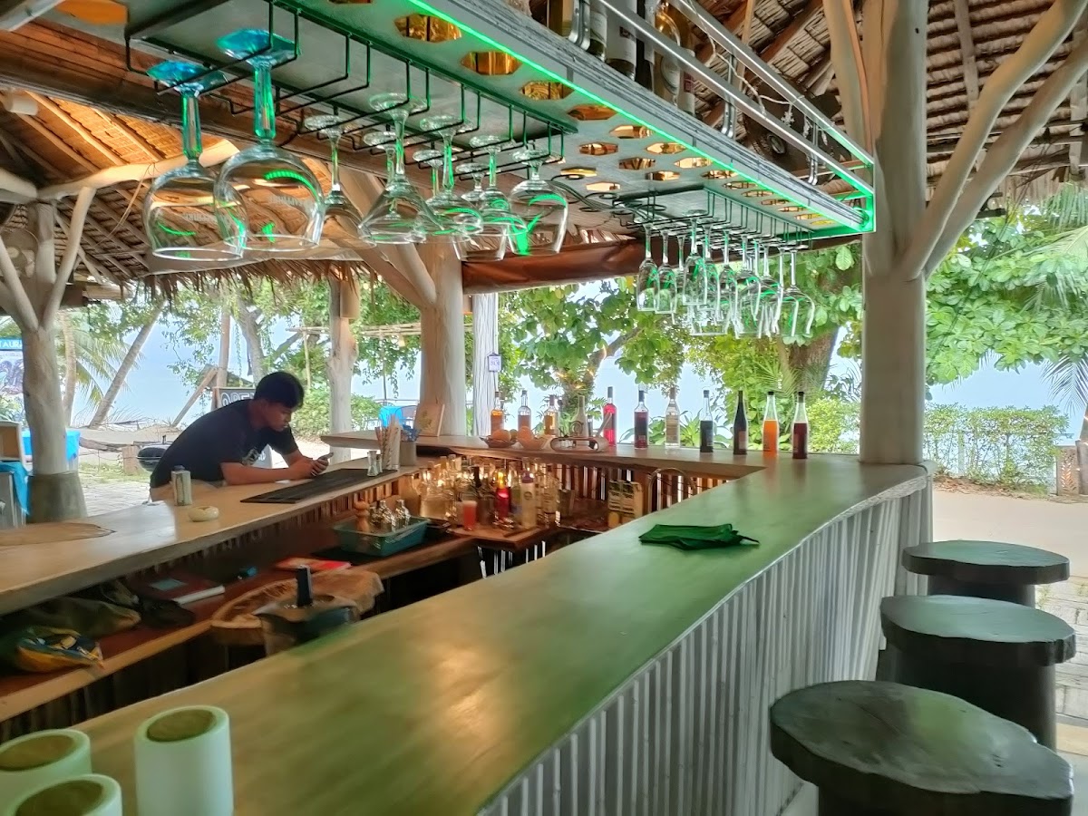 Sai Beach Bar & Restaurant
