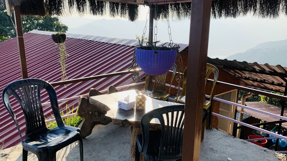 Taapu Restro & Cottage