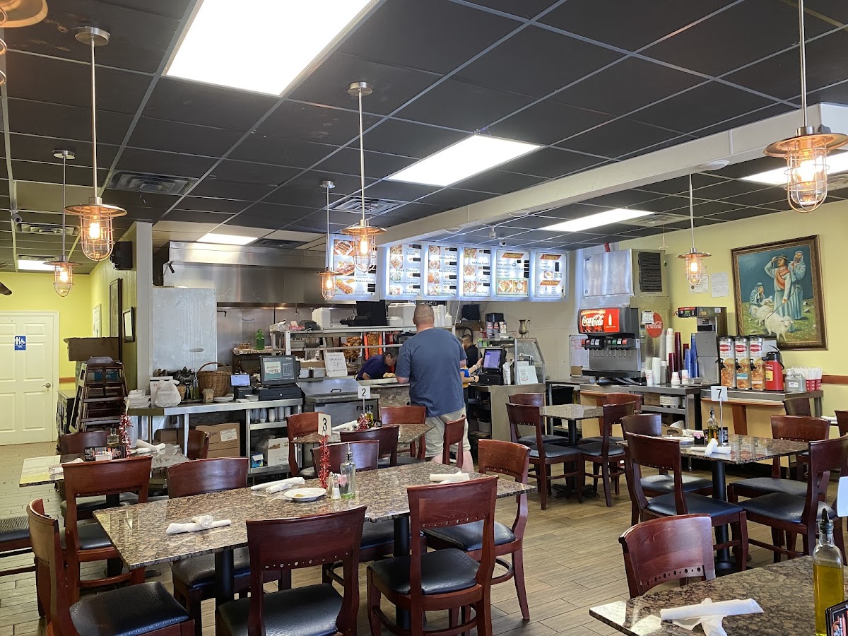 Arzi's Greek and Lebanese Cafe