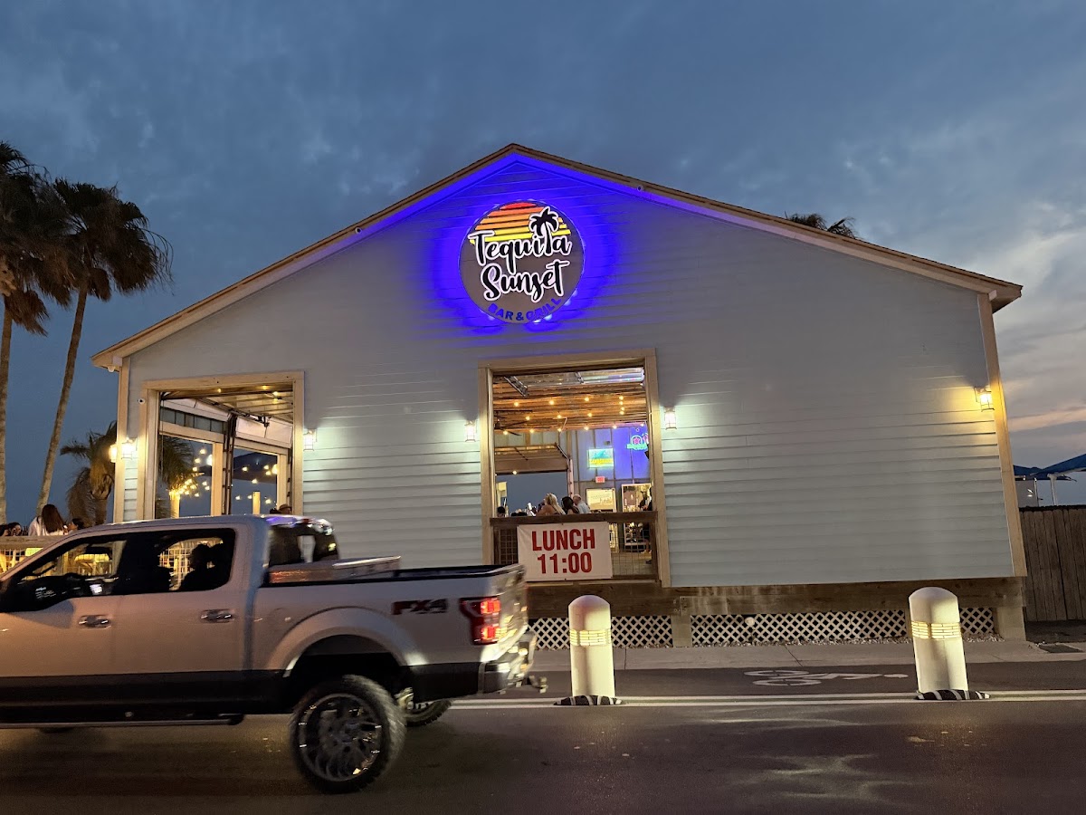 Tequila Sunset Bar & Grill