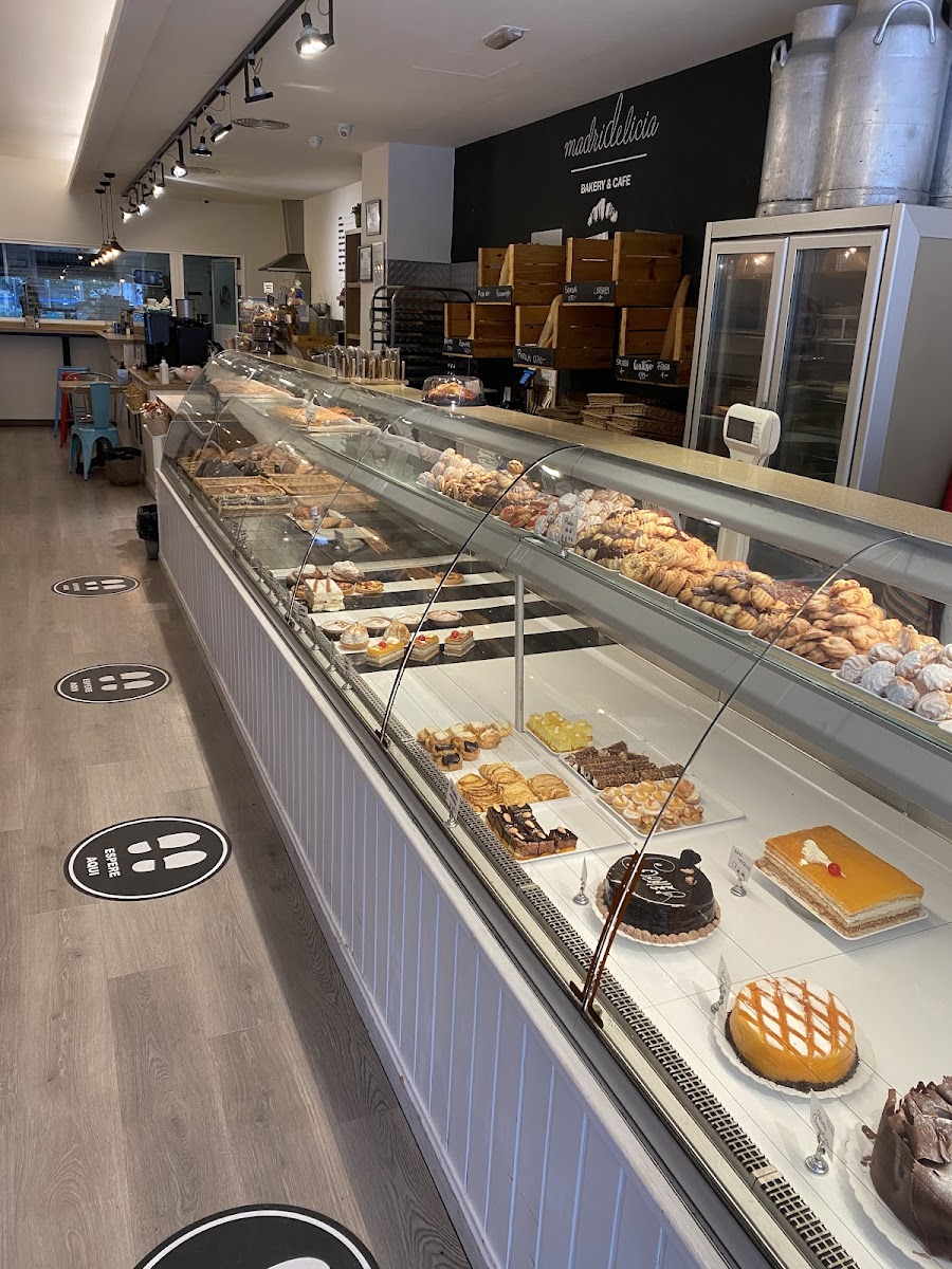 Madridelicia Bakery & Cafe