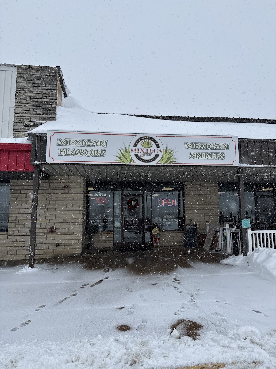 Mixteca Grill & Agave House