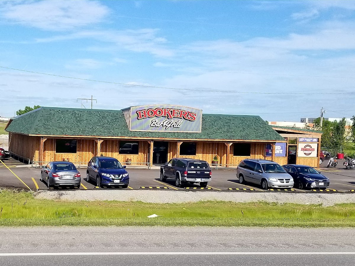 Hooker's Bar And Grill