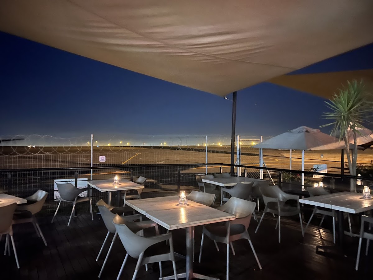 The Harvard Cafe Rand Airport