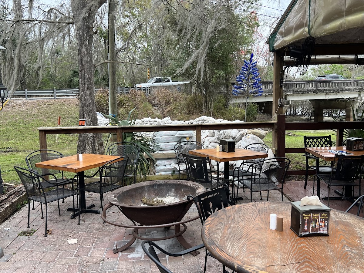 Stumpknockers Restaurant