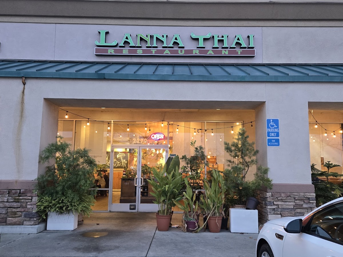 Lanna Thai Restaurant
