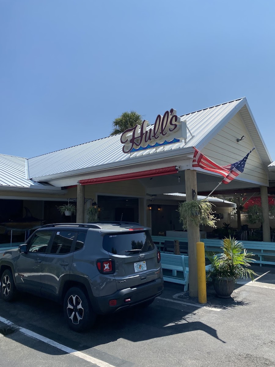 Hull's Seafood Restaurant