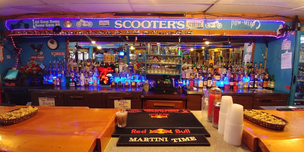 Scooter’s Airport Bar