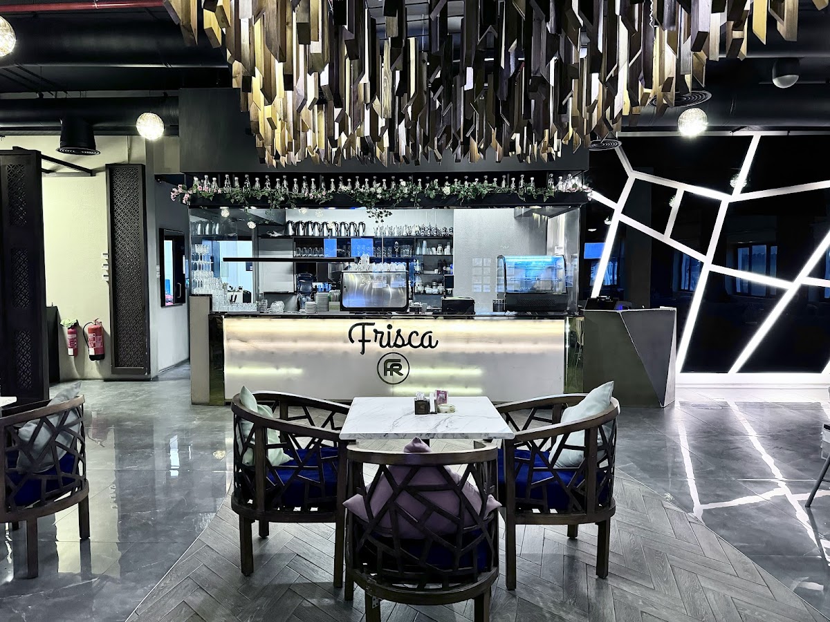 Frisca Restaurant & Café