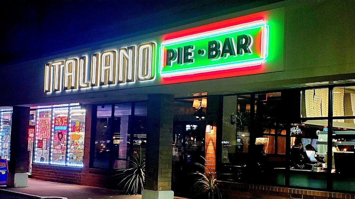 Italiano Ristorante in Bethpage