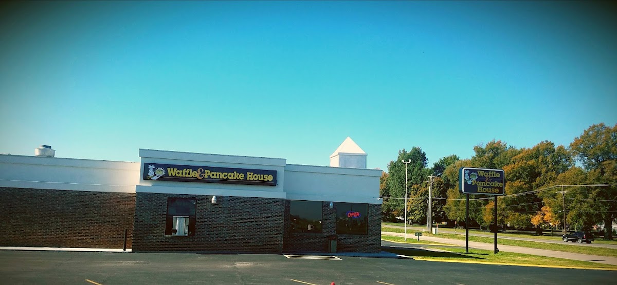 Waffle & Pancake House-Charleston, MO