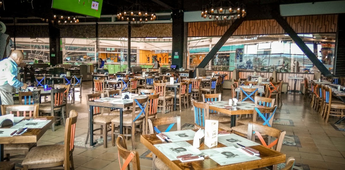 La Ordenanza Campestre Restaurante - Parrilla.-Bar