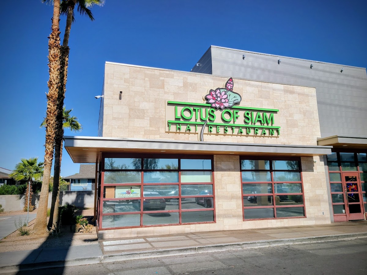 Lotus of Siam - Flamingo Road