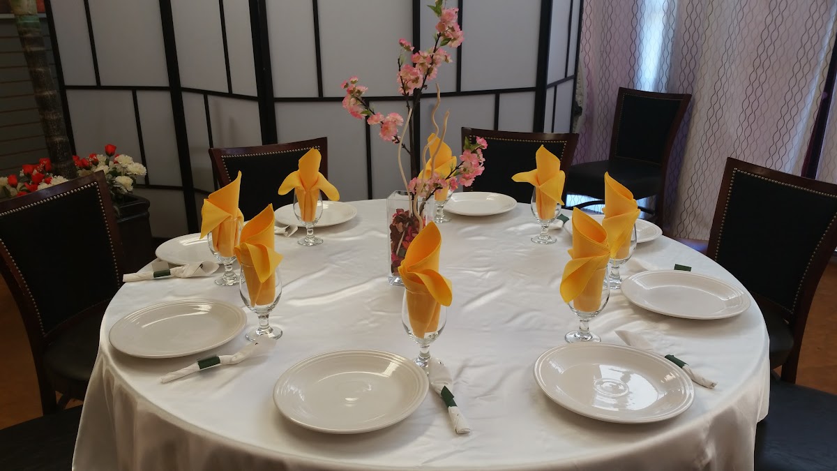 D' Pinoy Joint Flamingo